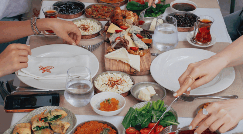 traditional breakfast in sultanahmet